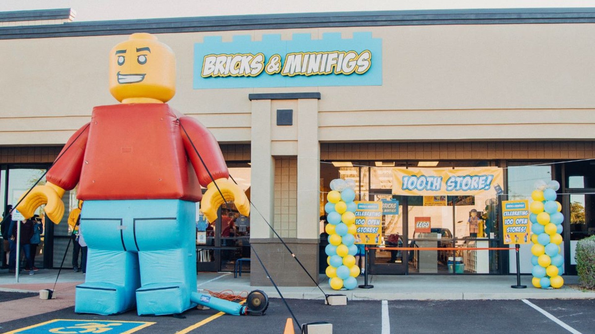 Litígio viral na Bricks & Minifigs expõe risco sistêmico das franquias